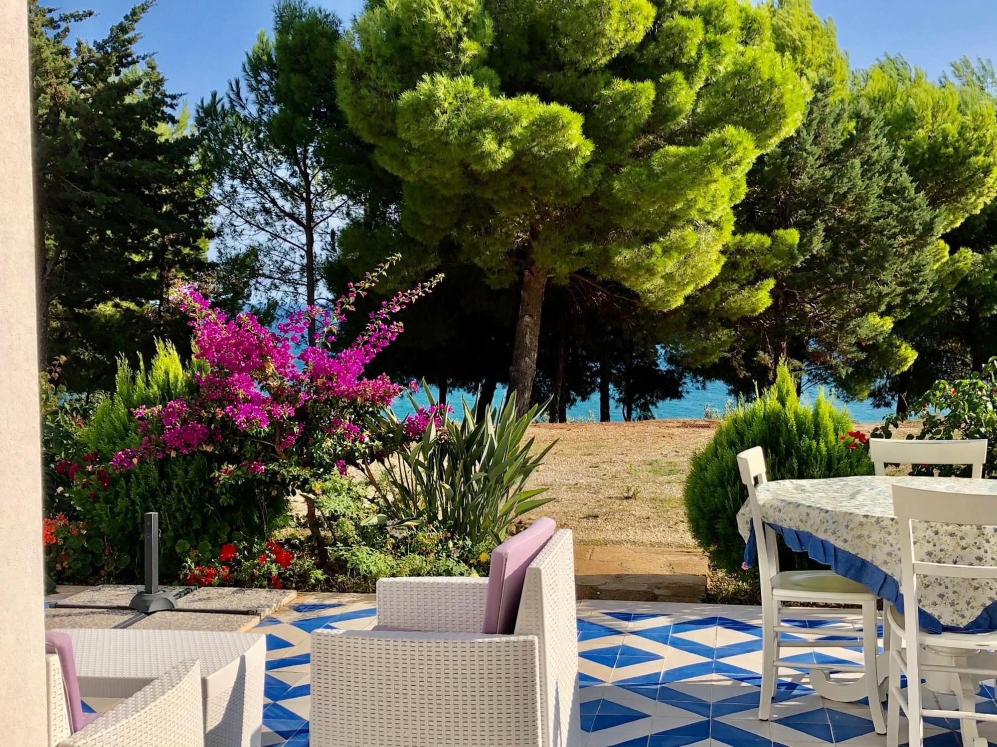 Villa I Giardini Di Limoni By Klabhouse Шакка Номер фото